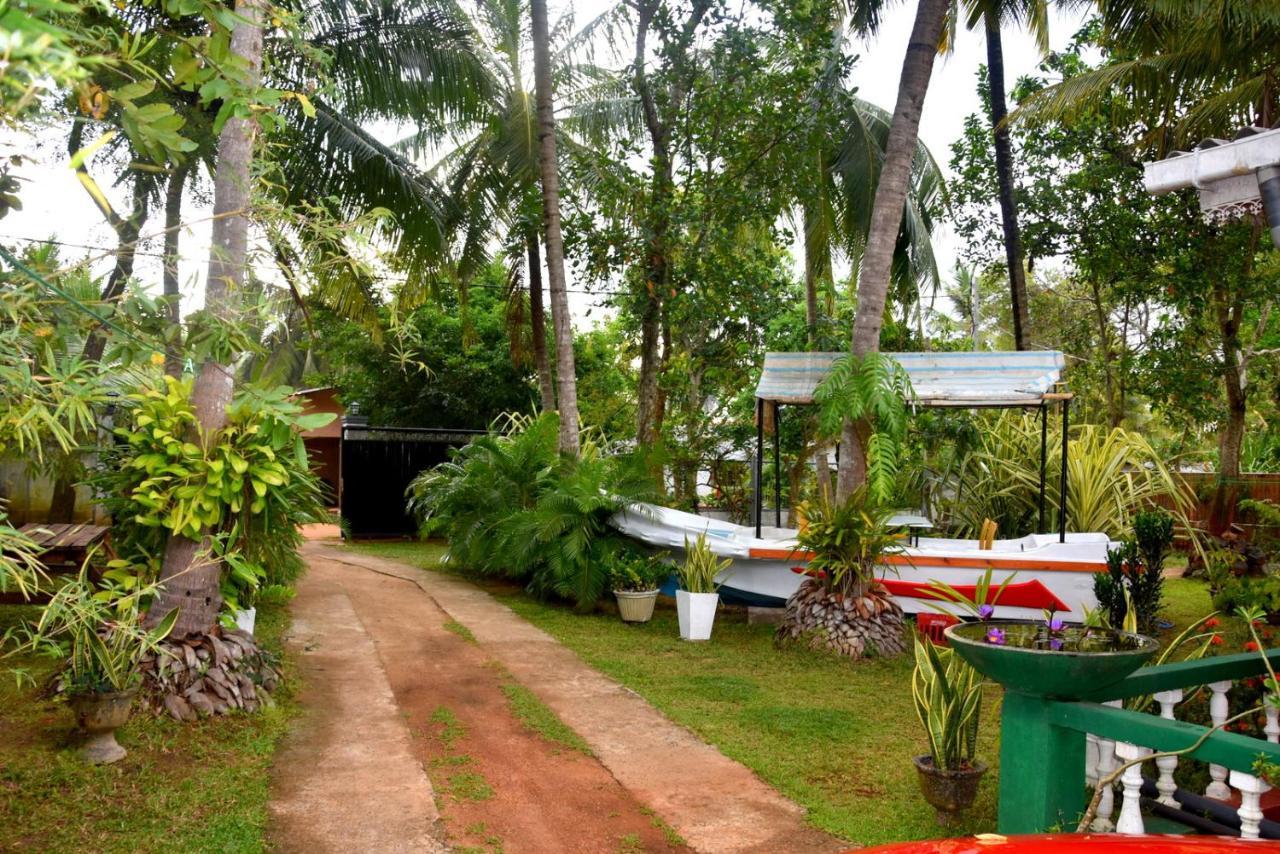 S P City Resort Anuradhapura Bagian luar foto