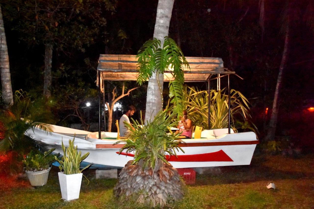 S P City Resort Anuradhapura Bagian luar foto