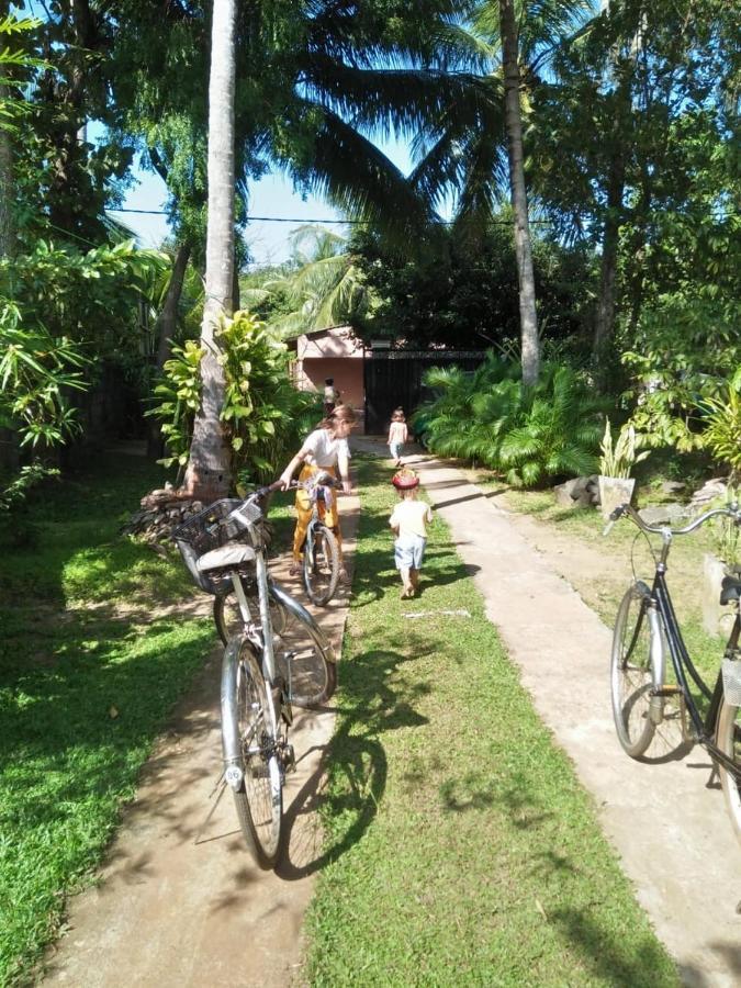 S P City Resort Anuradhapura Bagian luar foto